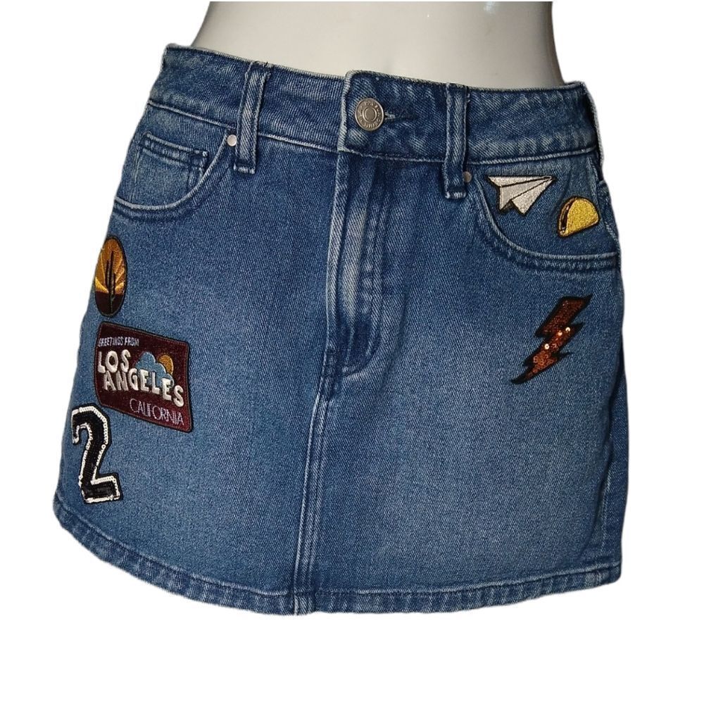 Pacsun jean skirt with patches 24